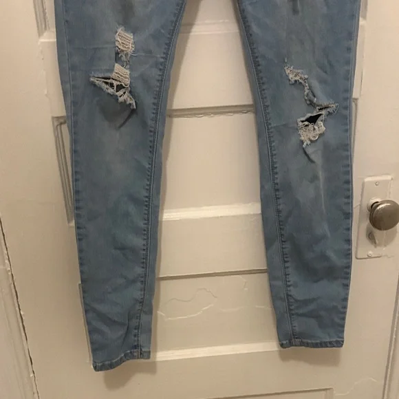 🍑Wax Jean Butt, I Love You Ripped Distressed Skinny Blue Jeans 13 Junior’s - Picture 8 of 12